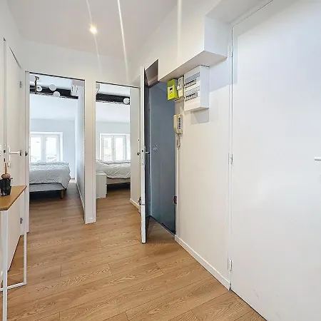 54m2 Hypercenter, Face Palais Des Festivals *