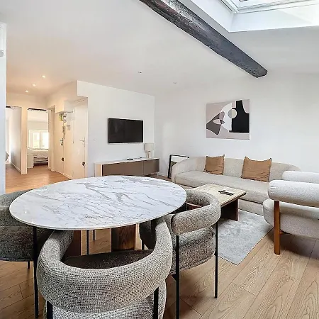 54m2 Hypercenter, Face Palais Des Festivals *